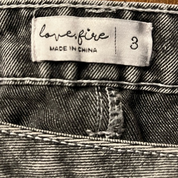 Love Fire Cargo midi Skirt - Picture 6 of 8